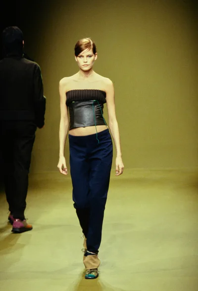 Look 25